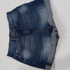 No Boundaries cotton blend blue jean shorts size 5